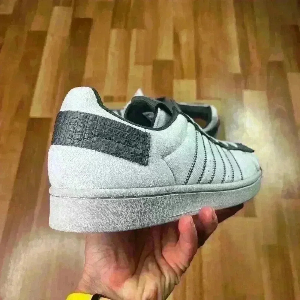💰HUGE CLEARANCE SALE 💰 Adidas Originals Superstar Parley Mens Sneakers - Picture 3 of 13